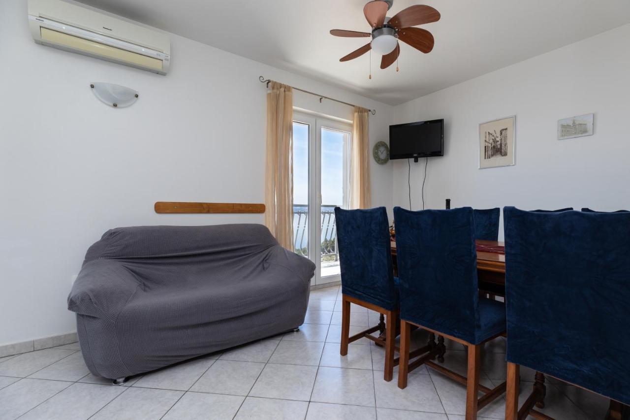 Apartments With A Parking Space Mimice, Omis - 2805 Exterior foto