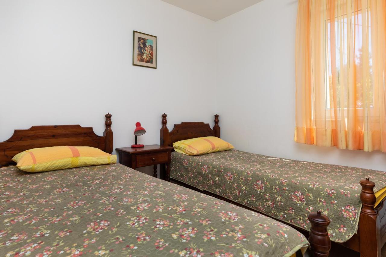 Apartments With A Parking Space Mimice, Omis - 2805 Exterior foto